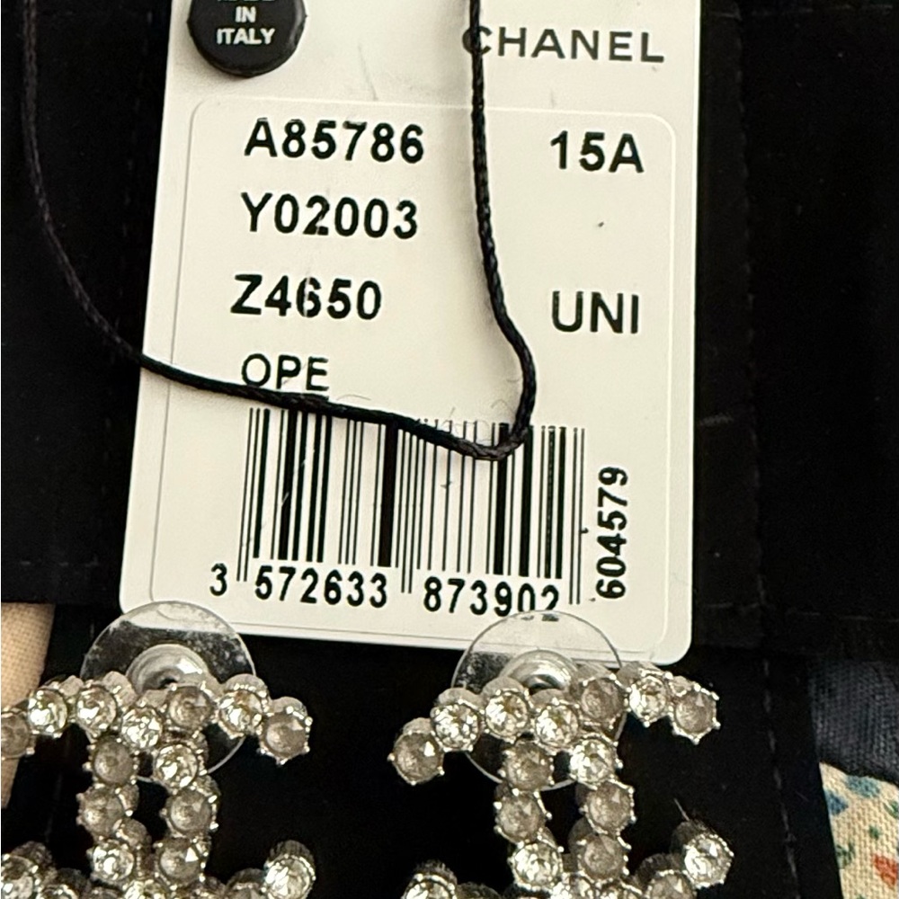 CHANEL Silver Crystal Earrings - Picture 4 of 7